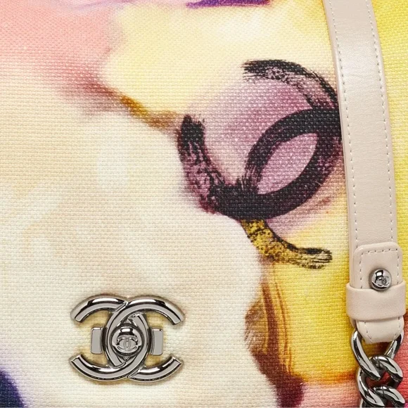💎✨BEAUTIFUL✨💎CHANEL FLAP WATER COLOR  MESSENGER ULTRA RARE FLOWER POWER GRAFITI - Picture 8 of 13